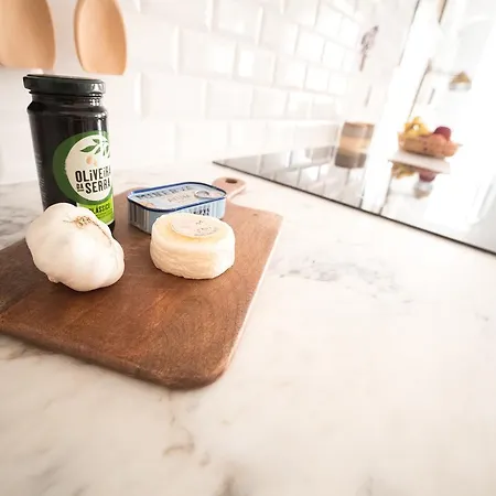 Апартаменты Vale Quiet And Comfortable Apartment *